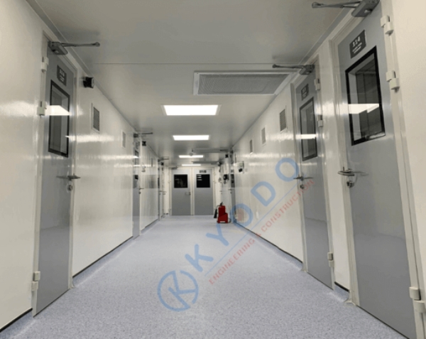 Cửa Panel - Phòng Sạch Kyodo - Công Ty TNHH SX - TM - XD Kyodo